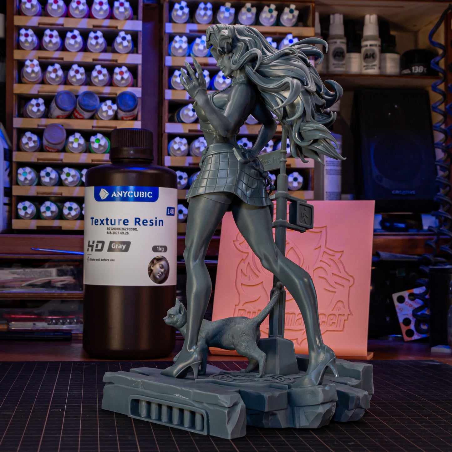 Bulkamancer Sculps Black Cat