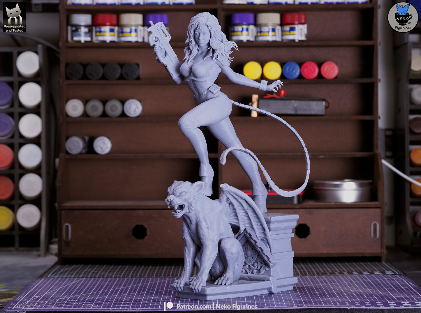 Neko Figurines Catwoman Absolute