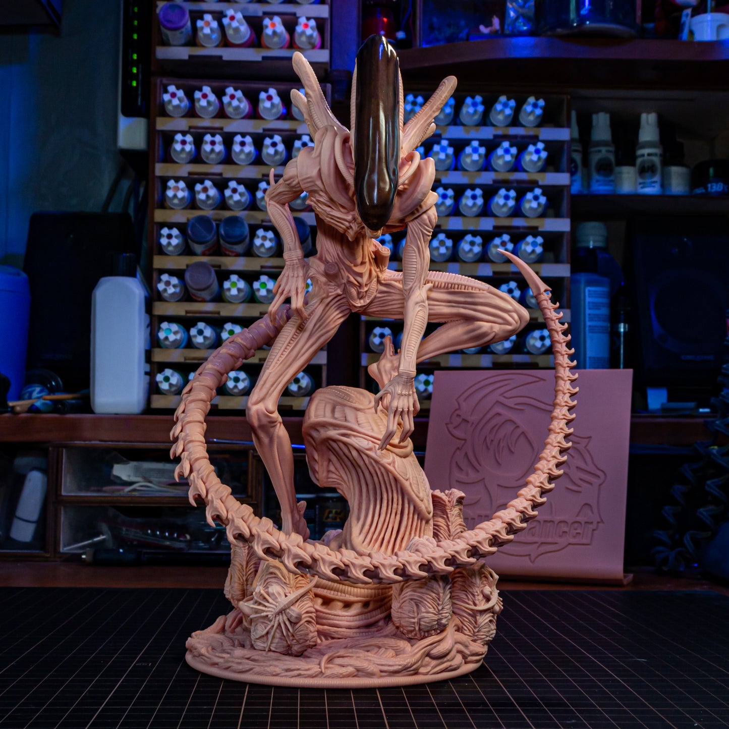 Bulkamancer Sculps Xenomorph